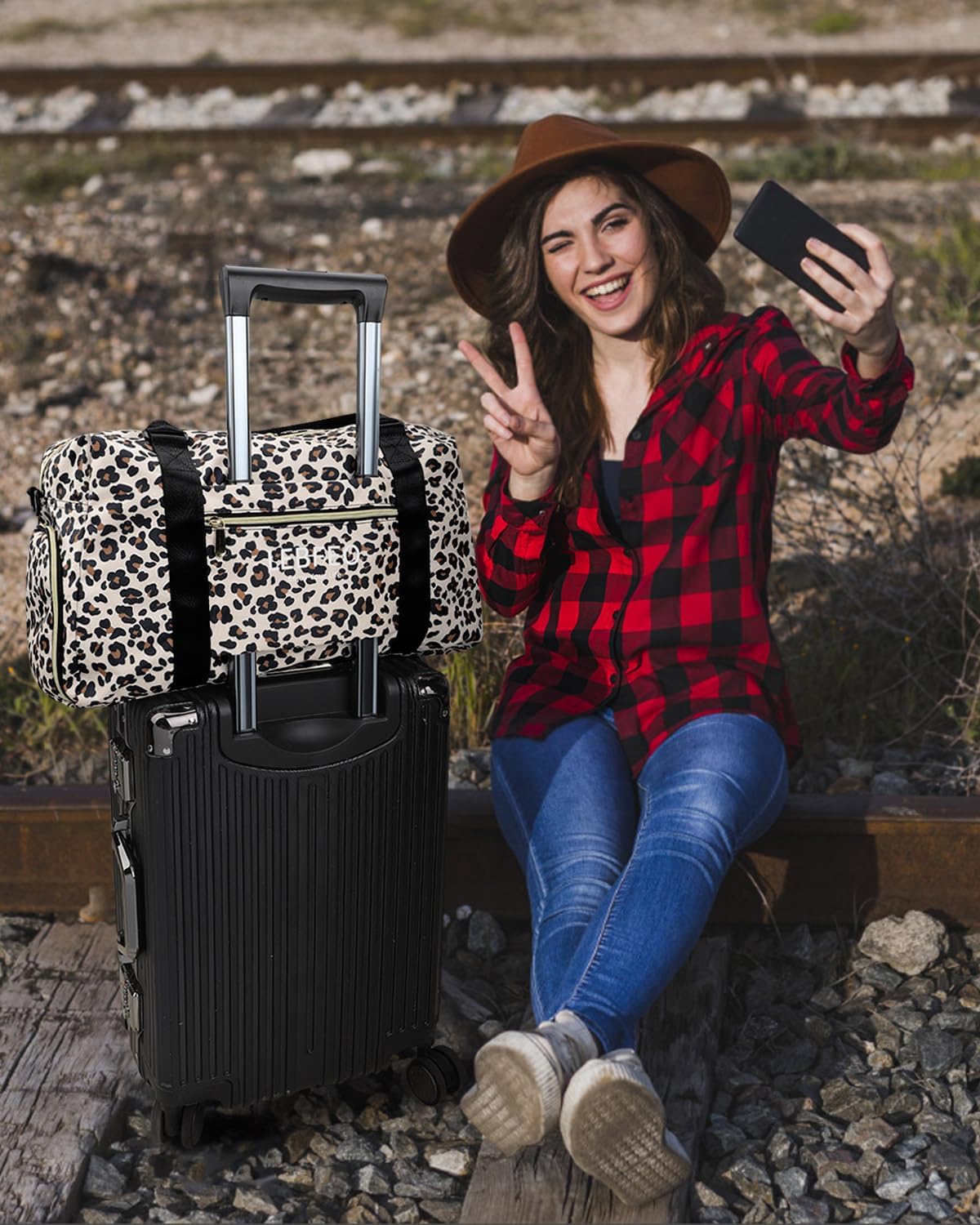 LEBFEO Travel Duffle Bag for Women Large Weekender Overnight Bags Gym Bag with Shoe Compartment Waterproof Hospital Bag Carry On Tote Bag for Airplanes,Leopard - Image 6